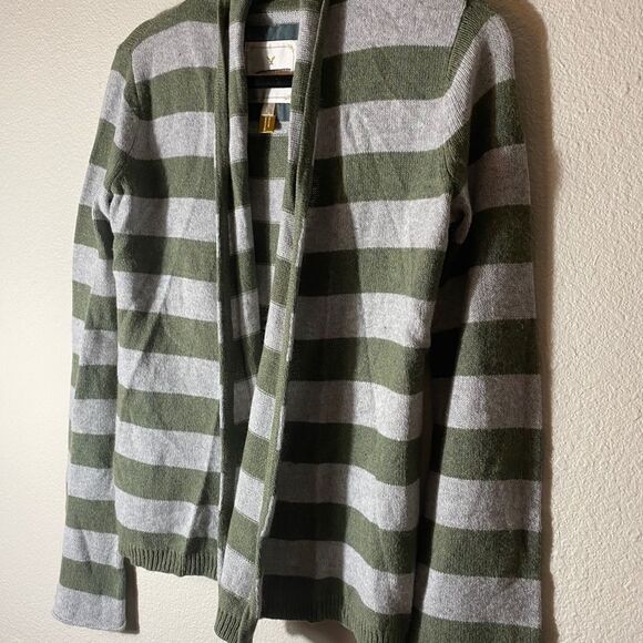 American Eagle Striped Cardigan‎ Sweater - Picture 5 of 7